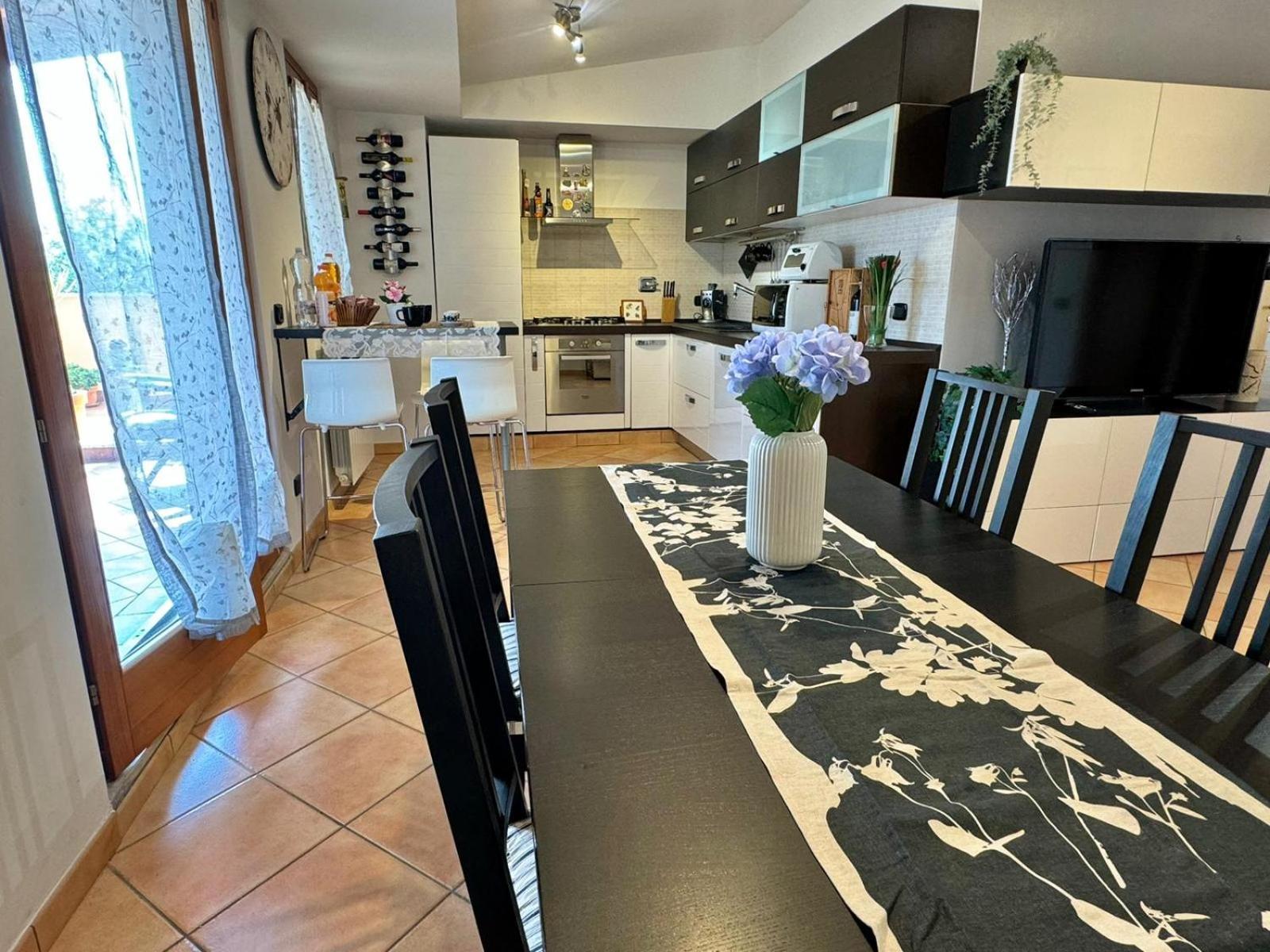 Apartment Attico Belvedere - Metro C E Posto Auto Rom